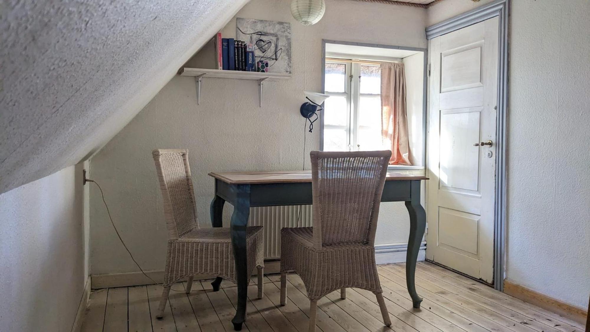 Albergue Gemuetliches Reetdachhaus Mit Kaminofen Ribe Exterior foto